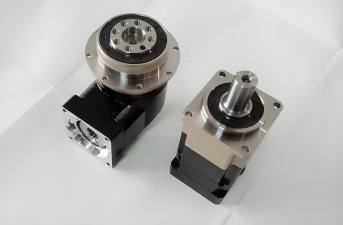 怎樣為自動(dòng)液體灌裝設(shè)備選擇精密行星減速器